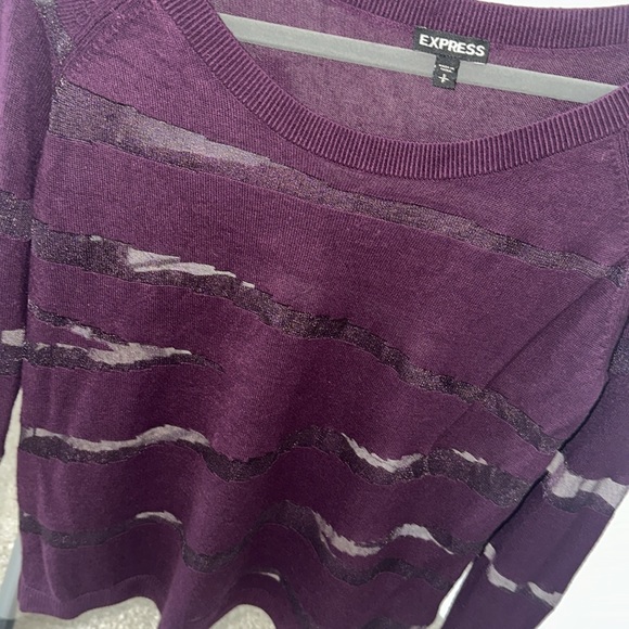 Express top - Picture 3 of 3